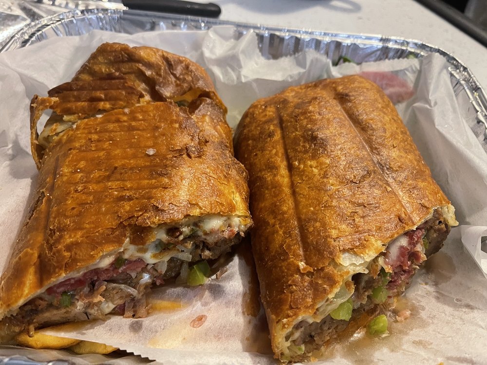 Food from Spanky's Gyros III