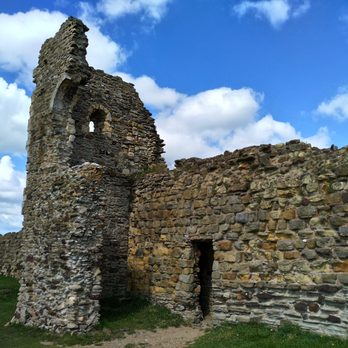 Hastings Castle - Landmarks & Historical Buildings Near Me - Hastings, ESX