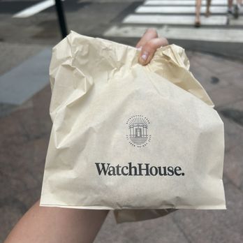WatchHouse - Banana bread, cardamom bun - Coffee & Tea Near Me - New York, New York WatchHouse - Banana bread, cardamom bun - Coffee & Tea Near Me - New York, New York