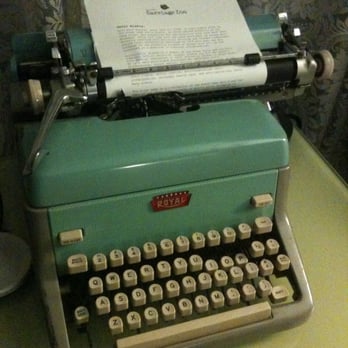 Carriage Inn - My room had a beautiful working Royal typewriter. Fun! - Hotels Near Me - San Francisco, California Carriage Inn - My room had a beautiful working Royal typewriter. Fun! - Hotels Near Me - San Francisco, California