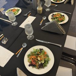 The Dinner Detective