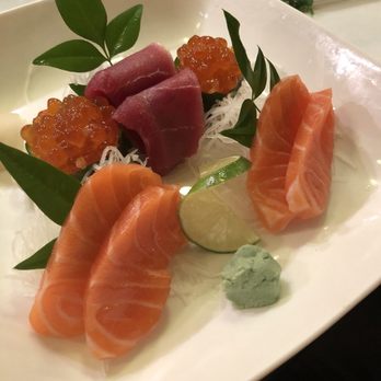 Sushi Yoshi - Sushi Bars Near Me - Vienna, Virginia
