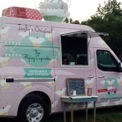 Festival Of The Arts - Flying cupcake along with other vendors feeding the crowd.