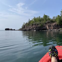 Burlington Bay Campsite - Rent a kayak on the beach