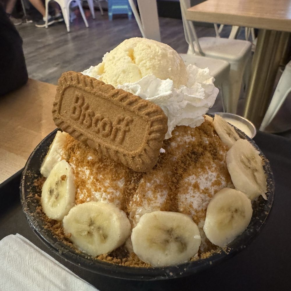 Bru Tea Cafe - Biscoff Banana Bingsu - Bubble Tea Near Me - Elk Grove, California Bru Tea Cafe - Biscoff Banana Bingsu - Bubble Tea Near Me - Elk Grove, California