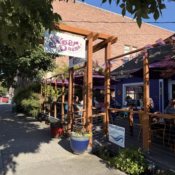 Sugar Mama Cafe - Exterior Sugar Mama's - Cafes Near Me - Anacortes, Washington