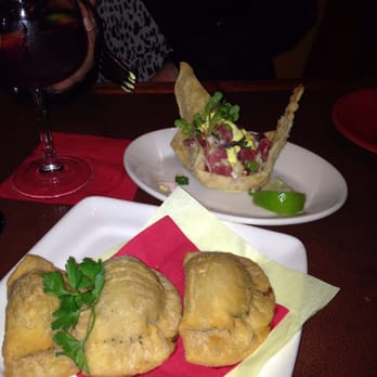 Cascal - Mushroom Empanadas and ahi tuna - Tapas Bars Near Me - Mountain View, California