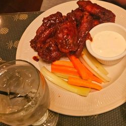 Tavern On the Hill - Buffalo wings
