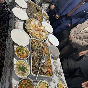 Yummi wraps - Yummi Wraps Family Shawarma Tray and catering - Mediterranean Near Me - Woodridge, Illinois