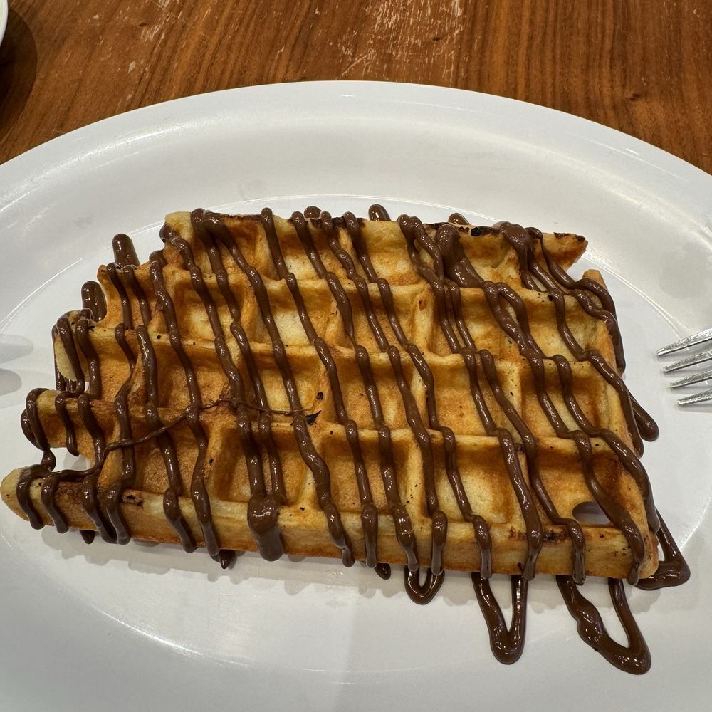 Nutella Cafe - Liege waffle - Desserts Near Me - Chicago, Illinois Nutella Cafe - Liege waffle - Desserts Near Me - Chicago, Illinois