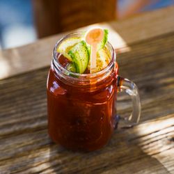 Pub Mont Fort - Bloody Mary