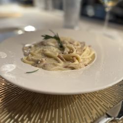DeVito's Italian Specialties - Fettuccini Alfredo