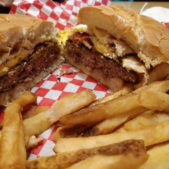 Newt's South - Todd's Burger - Burger, bacon, cheese and egg - Burgers Near Me - Rochester, Minnesota Newt's South - Todd's Burger - Burger, bacon, cheese and egg - Burgers Near Me - Rochester, Minnesota