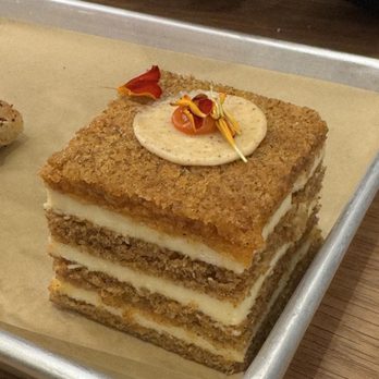 Hani's Bakery - carrot cake - Bakeries Near Me - New York, New York