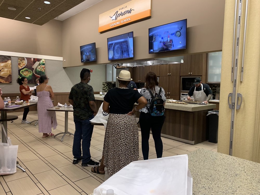 PUBLIX APRONS COOKING SCHOOL Updated September 2024 152 Photos & 15