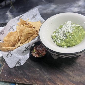 Kalaveras - Guacamole - Mexican Near Me - Burbank, California Kalaveras - Guacamole - Mexican Near Me - Burbank, California