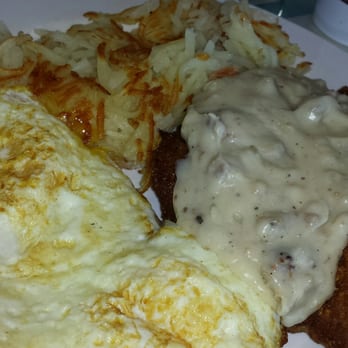 Peach's - Manatee Avenue - Chicken fried steak and eggs - Breakfast & Brunch Near Me - Bradenton, Florida
