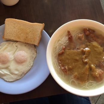 Pepper Wok - Pork chop with vermicelli in curry soup + two eggs + toast + drink (not in pic). All for $6.99. - Chinese Near Me - Richmond Hill, Ontario Pepper Wok - Pork chop with vermicelli in curry soup + two eggs + toast + drink (not in pic). All for $6.99. - Chinese Near Me - Richmond Hill, Ontario