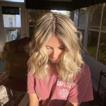 Salon Bontempo - Blonde highlights, haircut, and style. - Hair Salons Near Me - Orlando, Florida Salon Bontempo - Blonde highlights, haircut, and style. - Hair Salons Near Me - Orlando, Florida