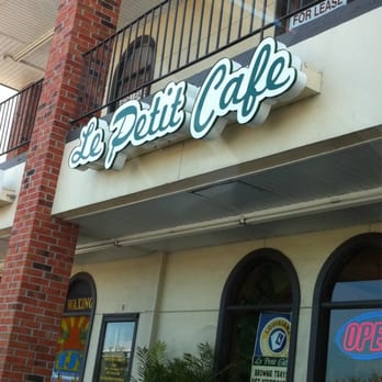 Le Petit Cafe Coffee House - Cafes Near Me - Kenner, Louisiana Le Petit Cafe Coffee House - Cafes Near Me - Kenner, Louisiana