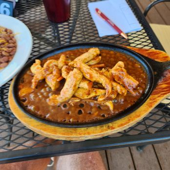 La Terraza De Taos Cocina - Chicken fajitas - Mexican Near Me - Taos, New Mexico