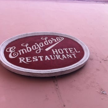 Hotel Embajadoras - duerma y coma bien - Hotels Near Me - Guanajuato, GUA Hotel Embajadoras - duerma y coma bien - Hotels Near Me - Guanajuato, GUA