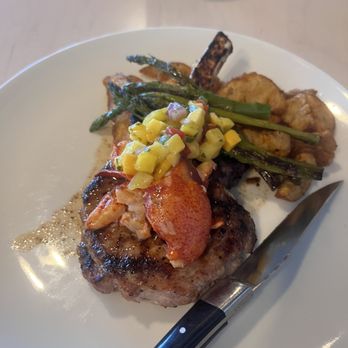 1587 Restaurant - Surf and turf - Seafood Near Me - Manteo, North Carolina