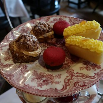 Seymour's Parlour - Afternoon Tea - Cocktail Bars Near Me - London, XGL Seymour's Parlour - Afternoon Tea - Cocktail Bars Near Me - London, XGL