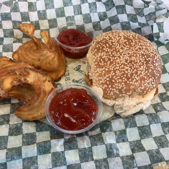 Underbelly Burger - RC Ranch Wagyu Burger and fries - Burgers Near Me - Houston, Texas
