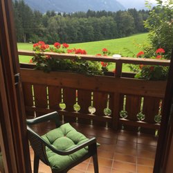 Gasthaus Simeter - Blick aus dem Zimmer auf das Goldeck in Kärnten