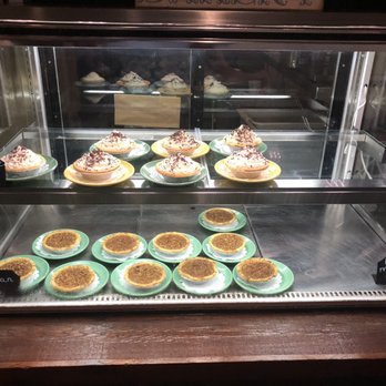 Deanie’s Seafood - Seafood Near Me - Metairie, Louisiana Deanie’s Seafood - Seafood Near Me - Metairie, Louisiana