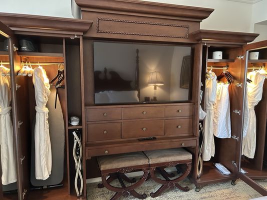 Market Pavilion Hotel by null