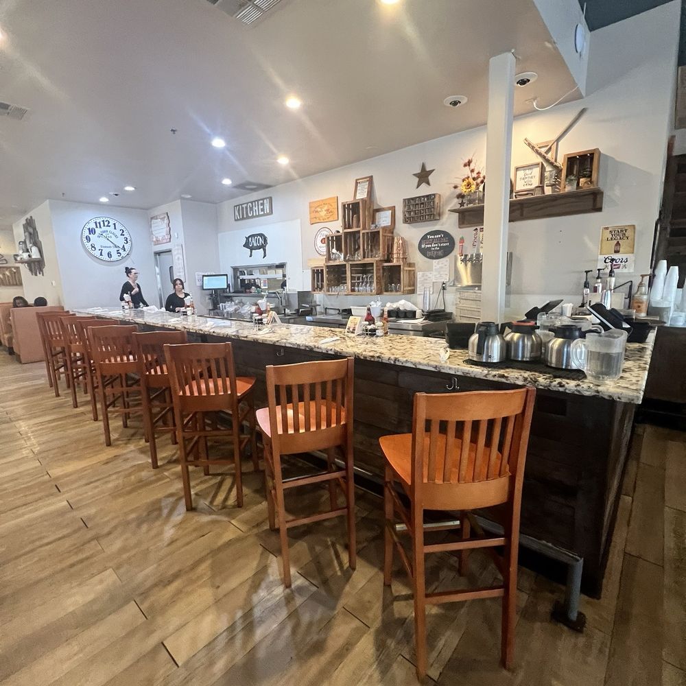 Henhouse Cafe - Bar - American Near Me - Mesa, Arizona