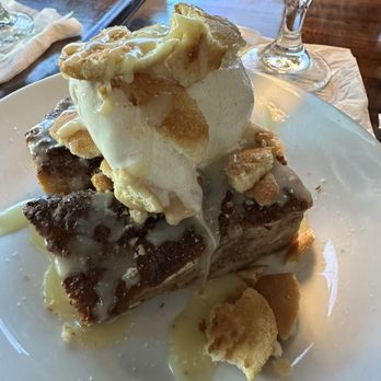 The Bridge Tender - White Chocolate Bread Pudding - Seafood Near Me - Wilmington, North Carolina The Bridge Tender - White Chocolate Bread Pudding - Seafood Near Me - Wilmington, North Carolina