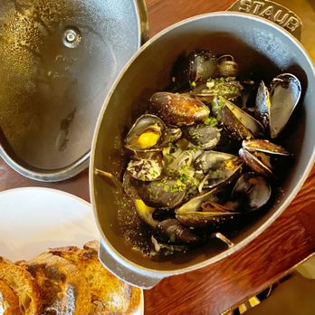 Fire At Will - Salt Spring Mussels - New American Near Me - Scottsdale, Arizona Fire At Will - Salt Spring Mussels - New American Near Me - Scottsdale, Arizona