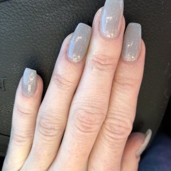 Quality Nails & Spa - Nail Salons Near Me - Long Beach, California