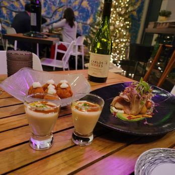 Seven Reasons - Cauliflower amuse soup, cheese arepitas, Chicken with Yuca - Latin American Near Me - Washington, DC, District of Columbia