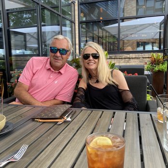 6Smith - Summer lunch - Seafood Near Me - Wayzata, Minnesota