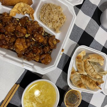 Hong Kong Kitchen - Egg drop soup, Kung pow chicken - Cantonese Near Me - Phoenix, Arizona Hong Kong Kitchen - Egg drop soup, Kung pow chicken - Cantonese Near Me - Phoenix, Arizona