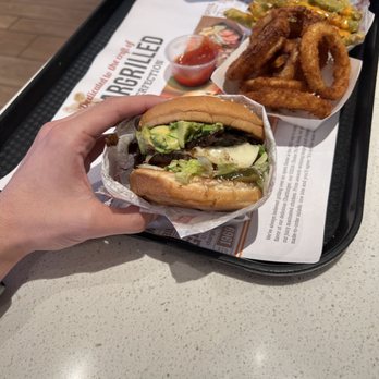 Habit Burger & Grill - Burgers Near Me - Novato, California