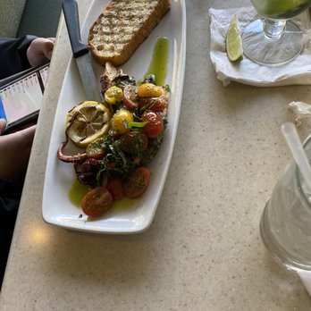 Anthony's Fish Grotto - Seafood Near Me - La Mesa, California