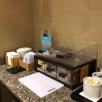 Hampton Inn & Suites Chicago/Mt. Prospect - Hotels Near Me - Mount Prospect, Illinois Hampton Inn & Suites Chicago/Mt. Prospect - Hotels Near Me - Mount Prospect, Illinois