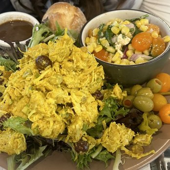 Cucina - Curry chicken - Delis Near Me - Salt Lake City, Utah
