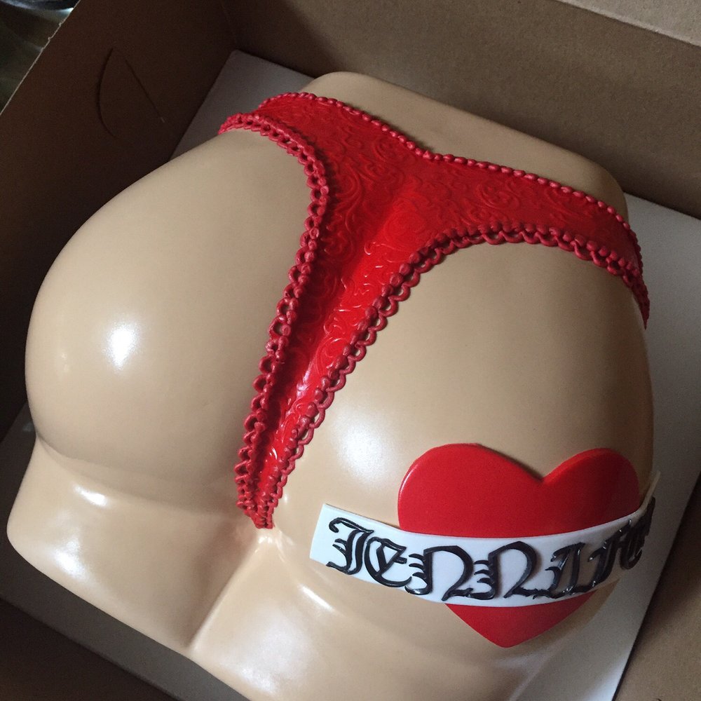 Ele Makes Cakes - Cake was chocolate and chocolate ganache - Custom Cakes Near Me Ele Makes Cakes - Cake was chocolate and chocolate ganache - Custom Cakes Near Me