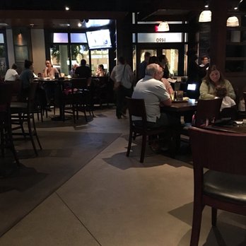 Yard House - Bars Near Me - Hallandale Beach, Florida Yard House - Bars Near Me - Hallandale Beach, Florida