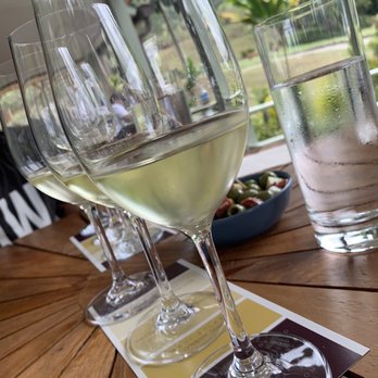 MauiWine - Pineapple flight with an olive and cheese bowl - Wineries Near Me - Kula, Hawaii MauiWine - Pineapple flight with an olive and cheese bowl - Wineries Near Me - Kula, Hawaii