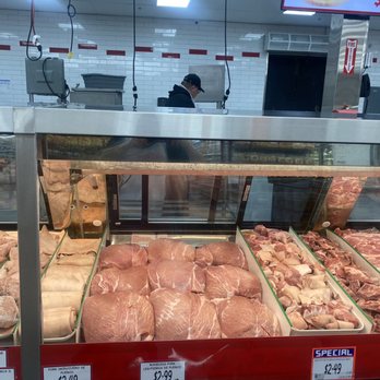 Maya Supermarket - Pork meat (carne de puerco) - Mexican Near Me - Vacaville, California Maya Supermarket - Pork meat (carne de puerco) - Mexican Near Me - Vacaville, California