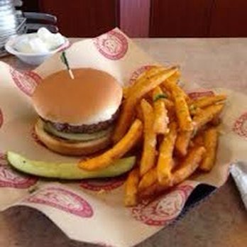 Twohey’s Restaurant - Hamburger with fries - New American Near Me - South Pasadena, California