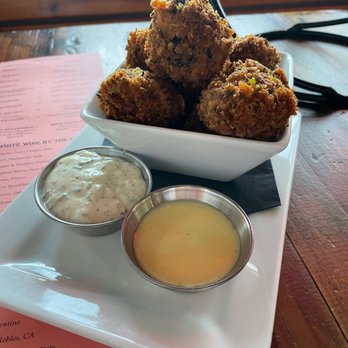 Rock Harbor Grill - Deep fried mushrooms - Gastropubs Near Me - Orleans, Massachusetts Rock Harbor Grill - Deep fried mushrooms - Gastropubs Near Me - Orleans, Massachusetts