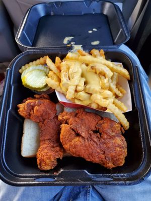 Dave's Hot Chicken by null